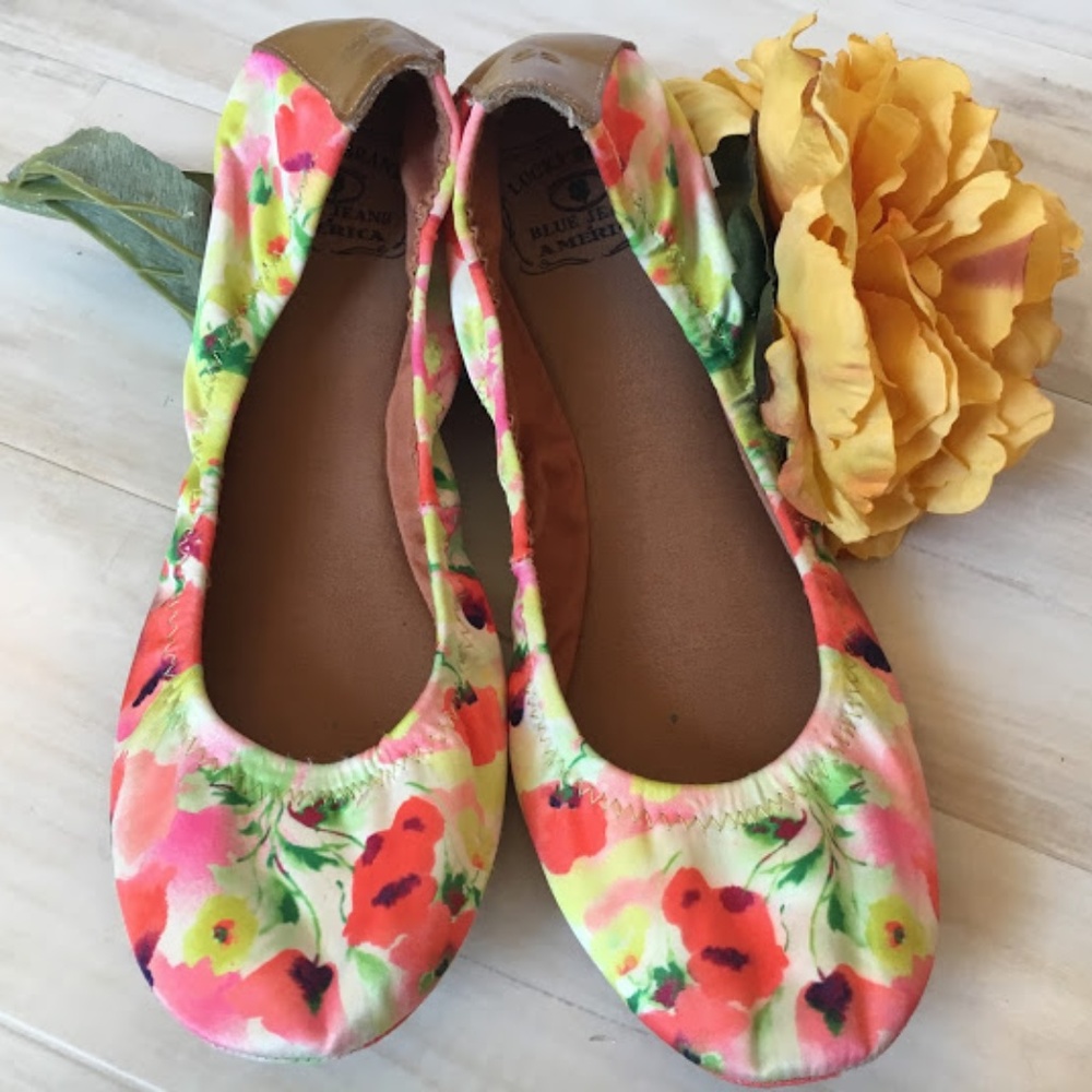 Lucky Flower Flats